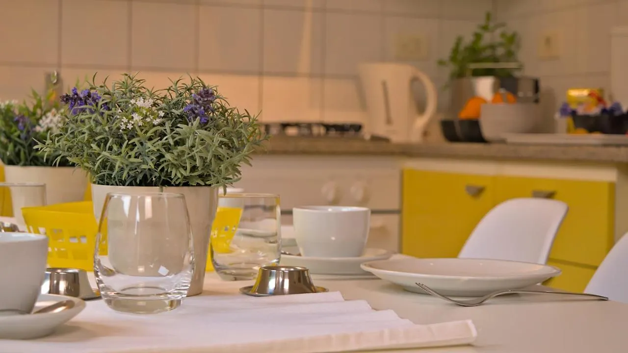 Case Vacanze Crone Apartamento