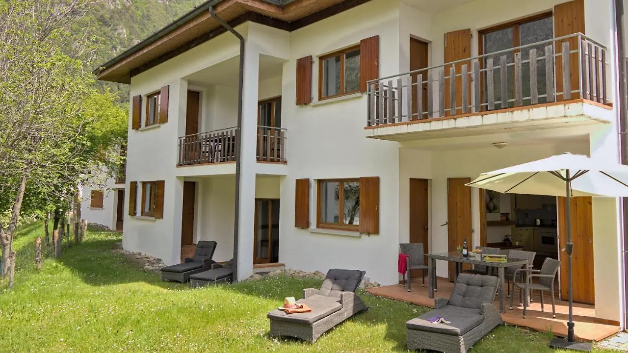 Apartament Case Vacanze Crone Włochy