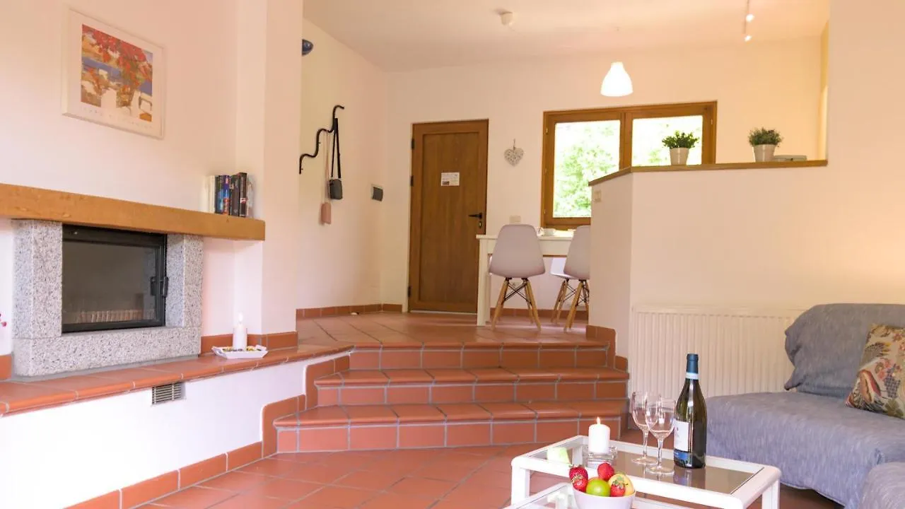 Case Vacanze Crone Apartamento